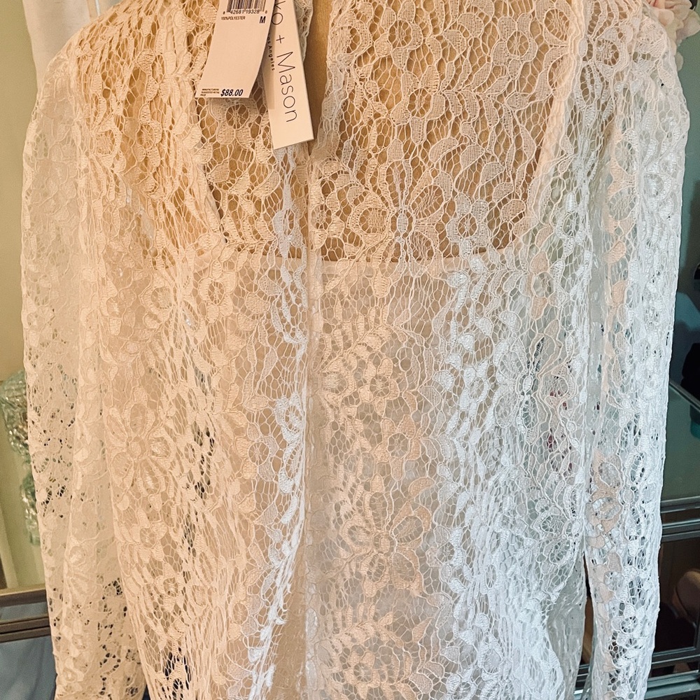 Koko + Mason NWT White Lace Top with Removable Camisole. Size M. Glamorous 😍 - Picture 5 of 10